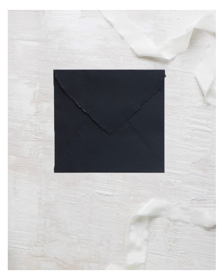 Über handgefertigte schwarze Quadratische für Hochzeitseinladungen